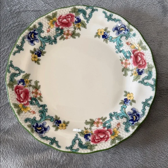 Royal Doulton Florandora Green 1981 Bread and Butter Pate T. C. 1127 Fine China - Picture 2 of 11